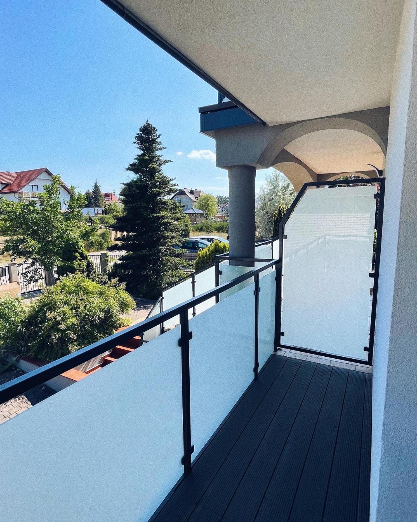 Ostrovia - Pokoje Nad Morzem Ostrowo  Bagian luar foto